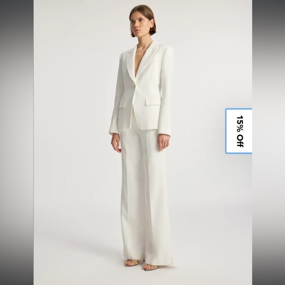 Brand NWT ALC Eden suit jacket. Size 2 - Picture 3 of 4